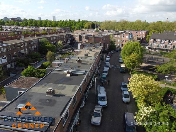 Luchtfoto dakinspectie woonwijk in Gennep Luchtfoto dakinspectie woonwijk in Gennep