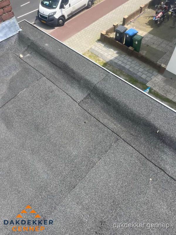 Kosten dakisolatie: plat dak met bitumen dakbedekking in Gennep Kosten dakisolatie: plat dak met bitumen dakbedekking in Gennep